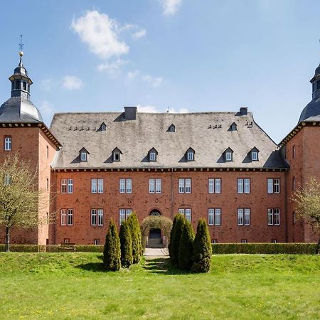 Ferienwohnung Saalstube - Schloss Adolphsburg Кірхгундем Екстер'єр фото